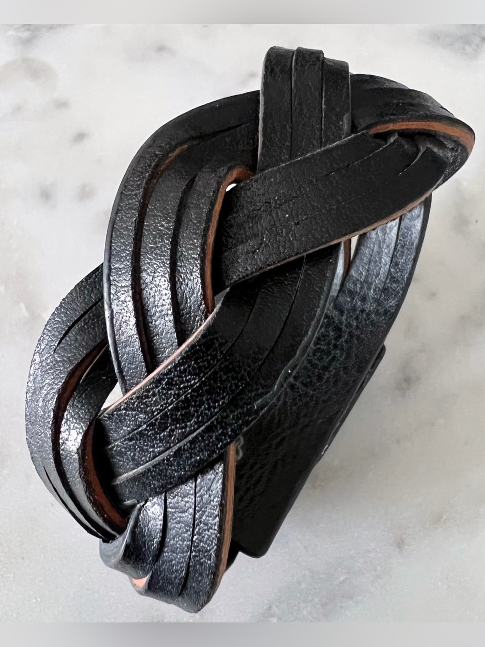 FAUX LEATHER BRACELET